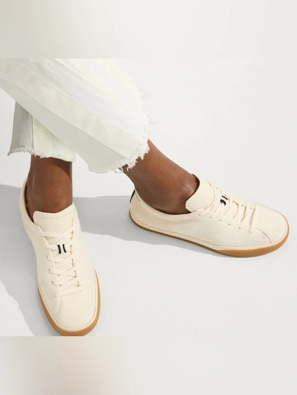 Rothy’s Women’s Canvas Low-Top Sneakers in Off-White Sz 9 Lightweight